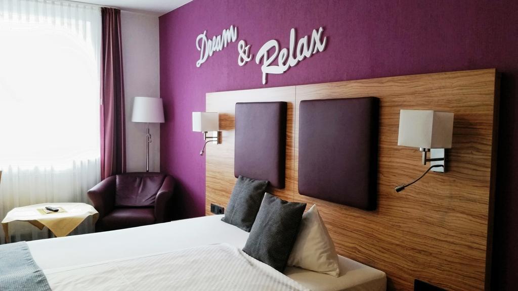 Hotel Prinz Heinrich Emden Kültér fotó